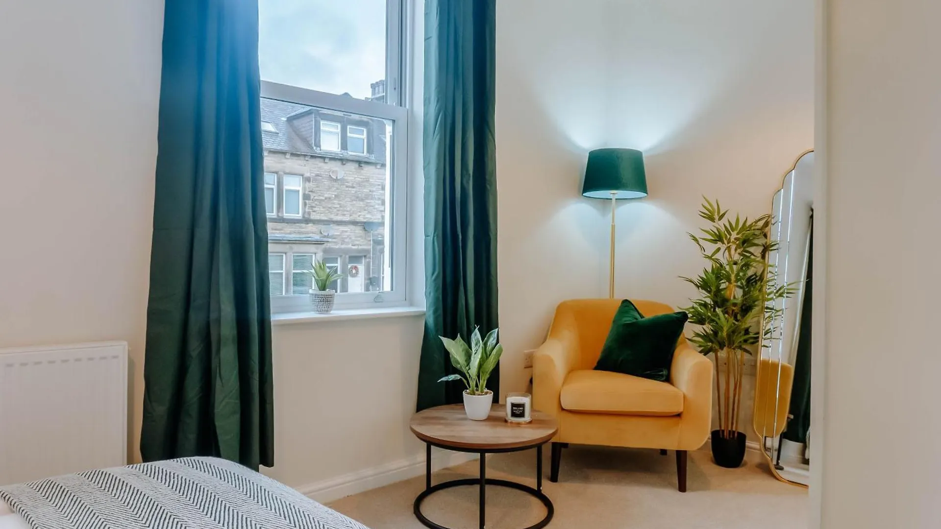 Mayfield Two - Central Harrogate Apartment 0*,