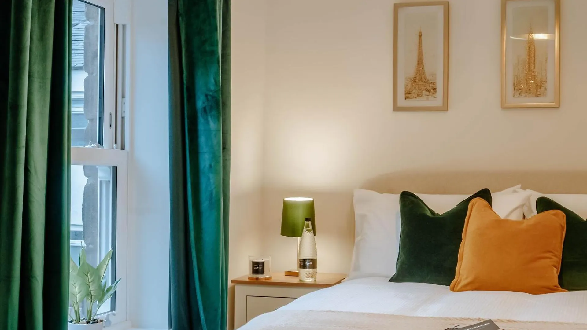 Mayfield Two - Central Harrogate Apartment