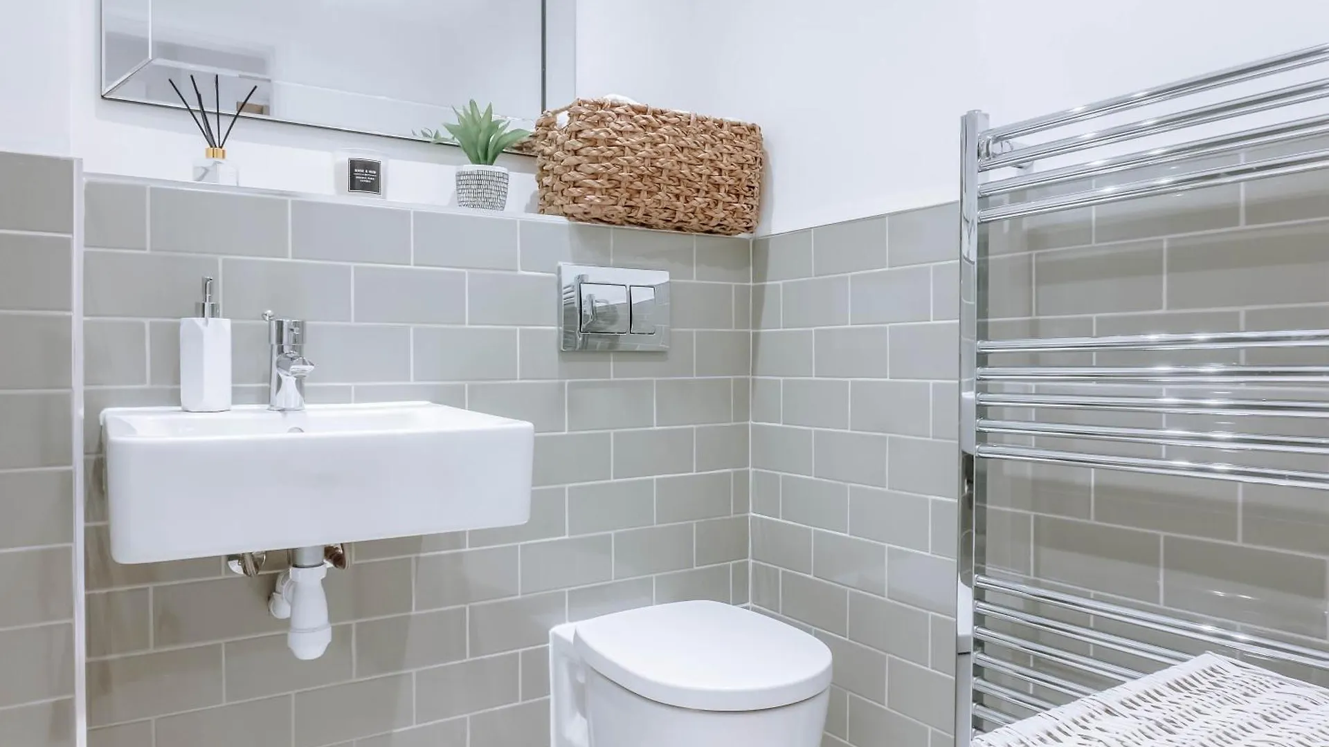 Mayfield Two - Central Harrogate Apartment