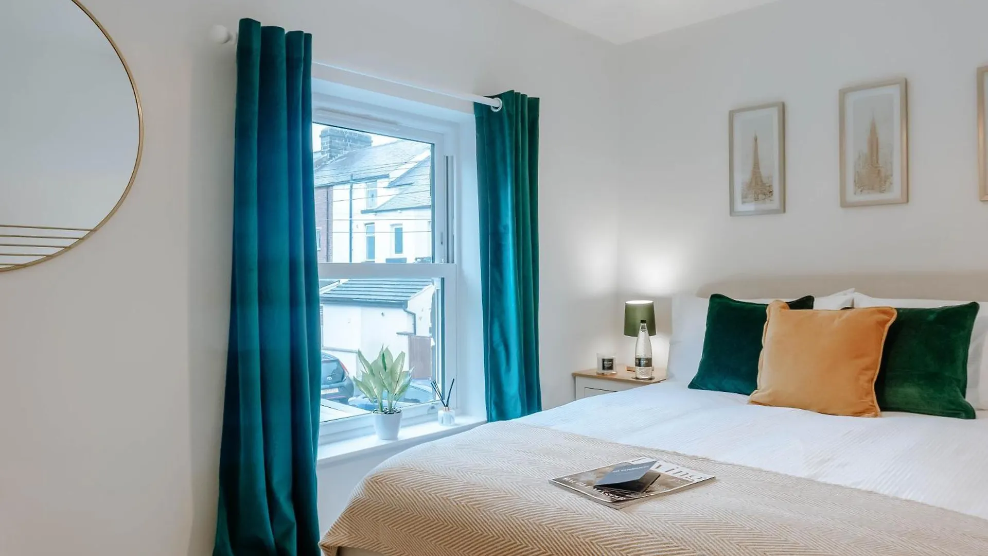 Mayfield Two - Central Harrogate Apartment 0*,