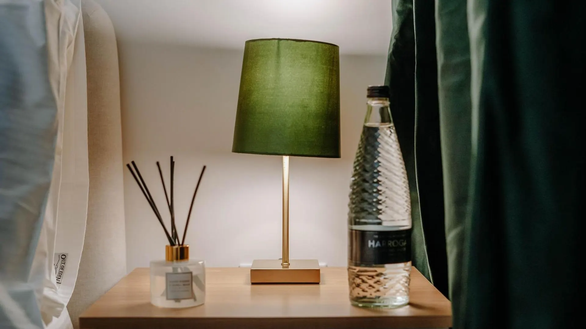 Mayfield Two - Central Harrogate Apartment